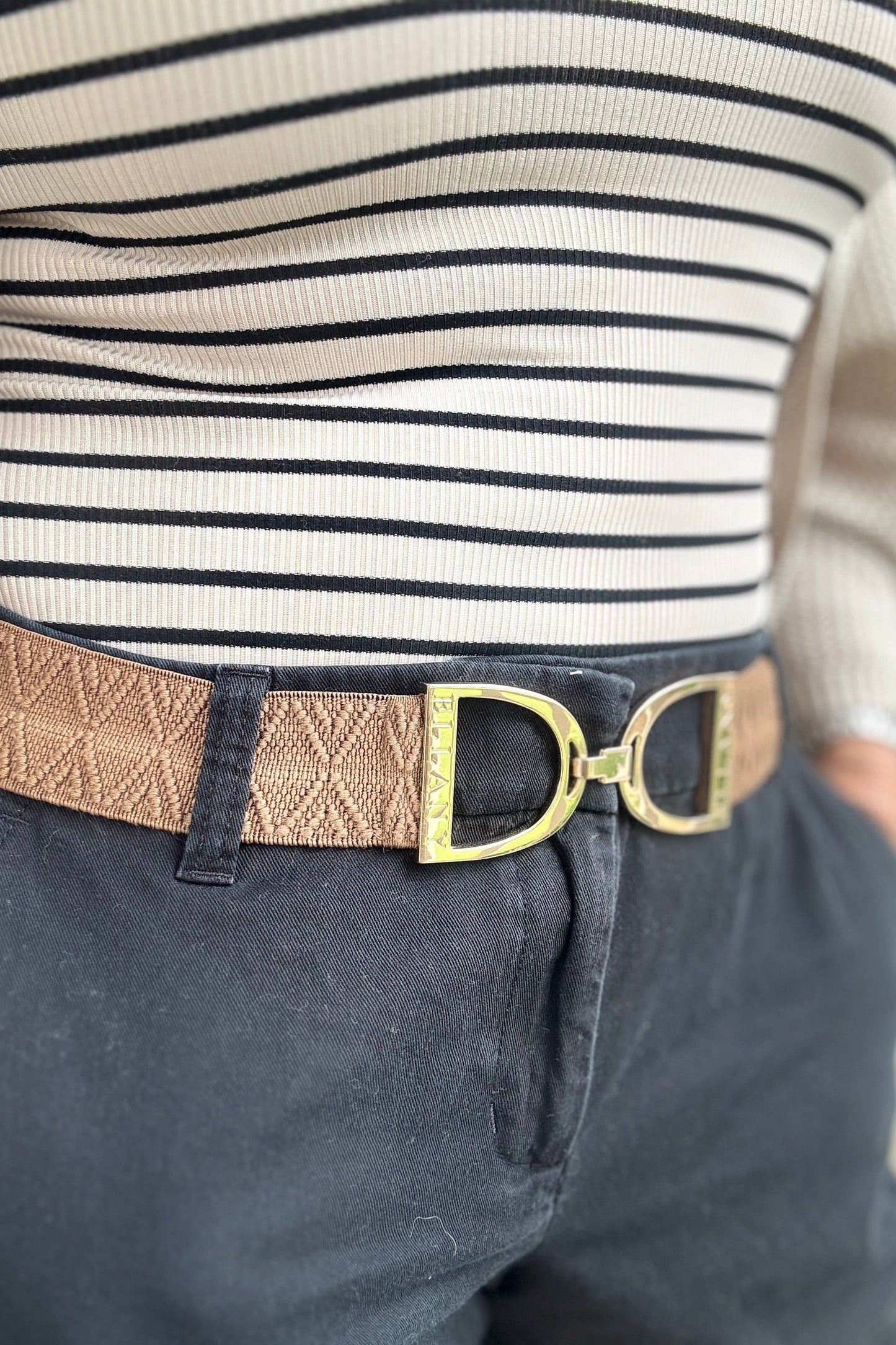Ellany Caramel Dante - 1.5" Gold Stirrup Elastic Belt