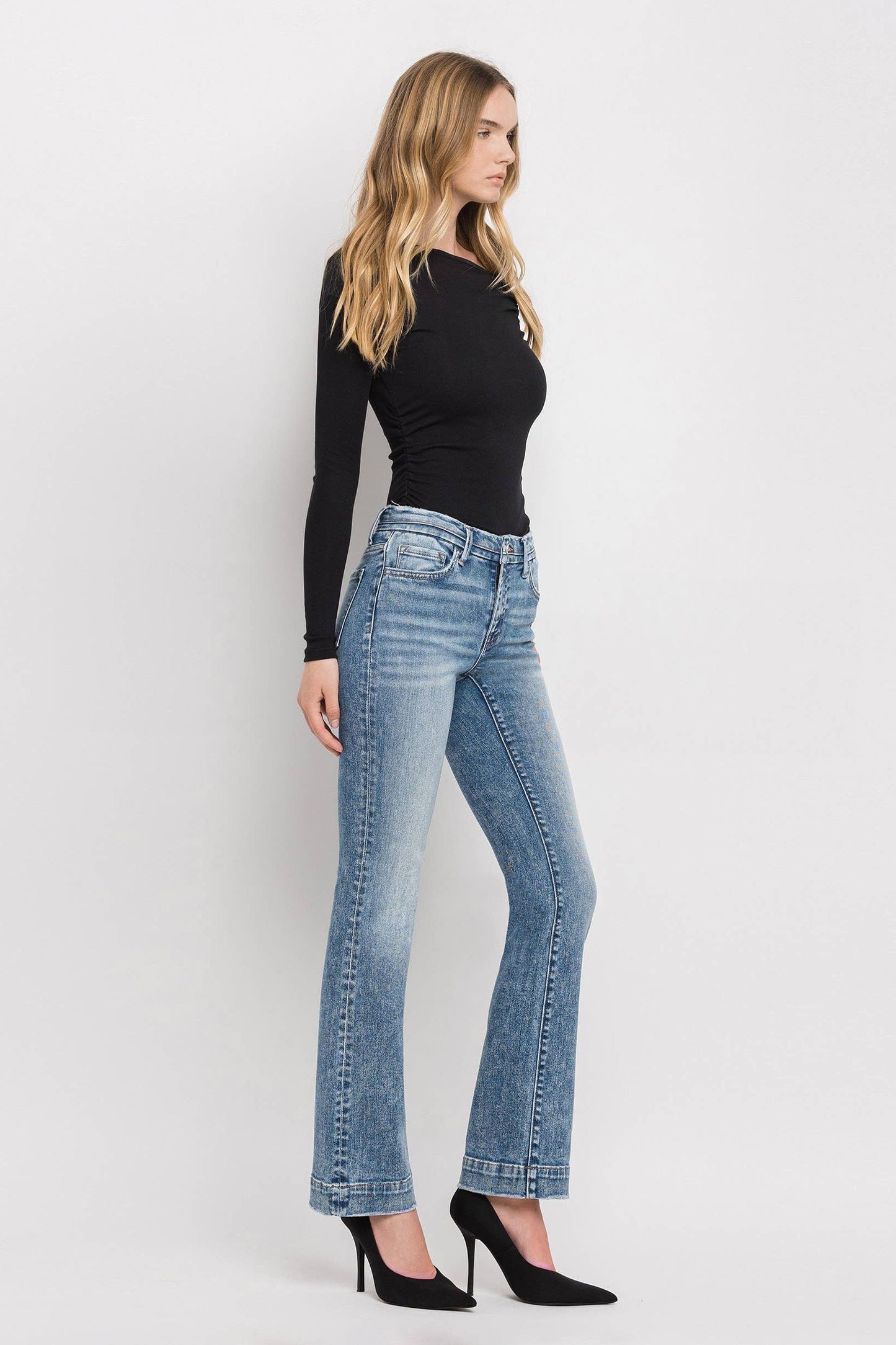 Mid Rise Seamless Waistband Bootcut Jeans